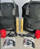 Ganá 1 de 2 sets de Vuelta al Cole de Kingston con mochila, tarjeta de memoria y más